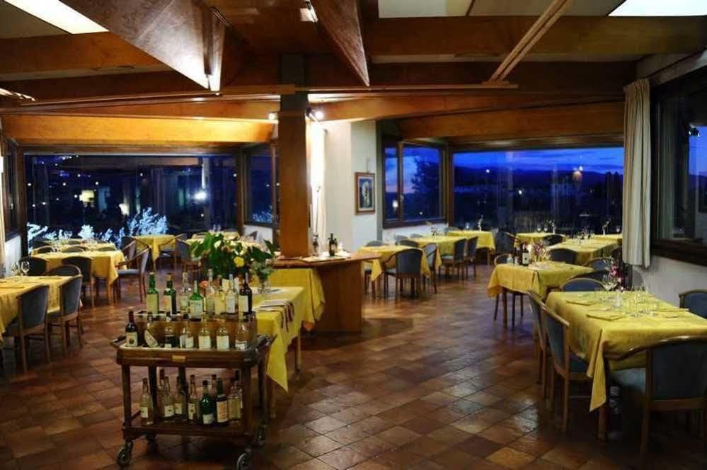 Residence Golf Club Ristorante Centanni Bagno A Ripoli Luaran gambar