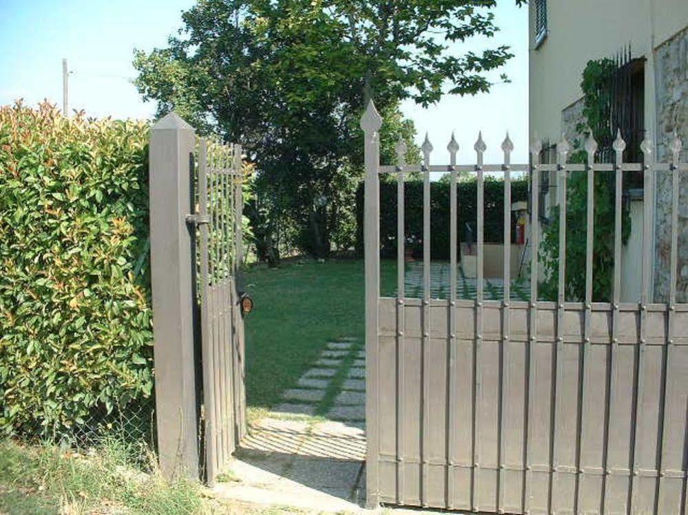 Residence Golf Club Ristorante Centanni Bagno A Ripoli Luaran gambar